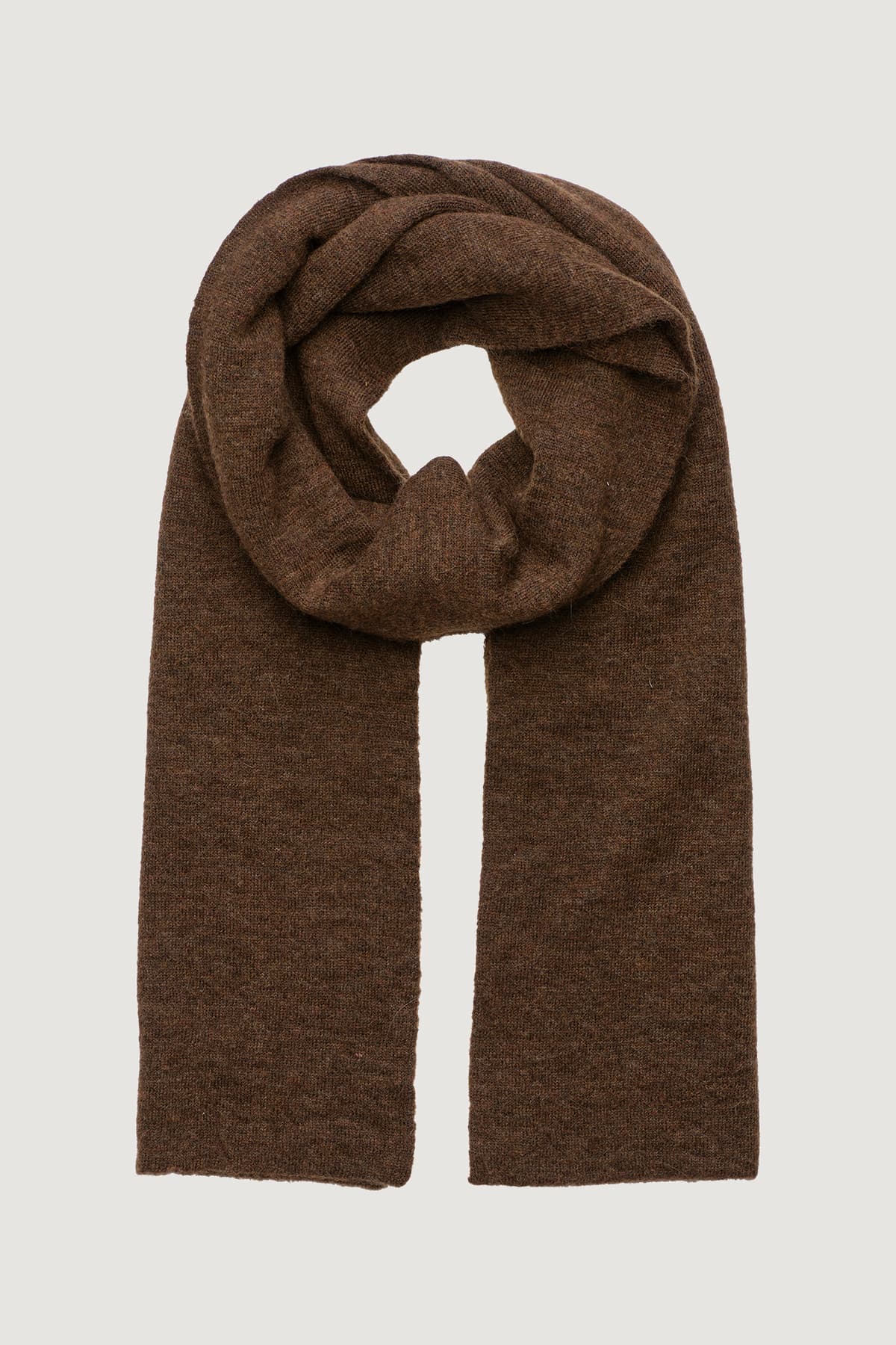 https://a.storyblok.com/f/199965/1200x1800/e1f9af73c7/avora-scarf_dark-brown.jpg